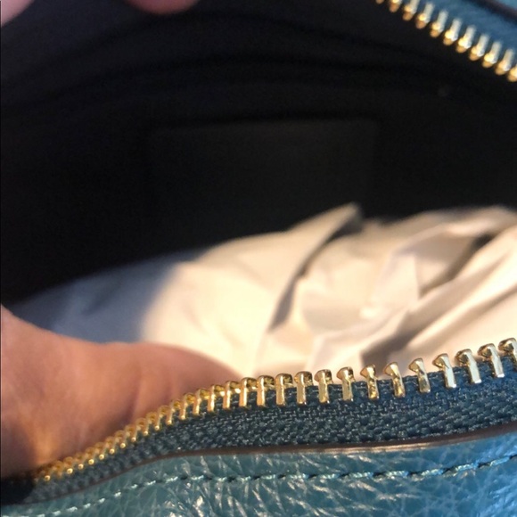 Coach camera crossbody - Picture 5 of 8